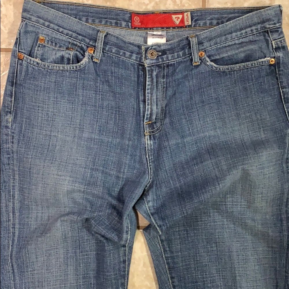 Women’s Guess jeans, distressed, size 34